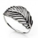 Anillo de Pluma