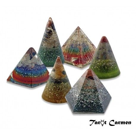 Orgonita Piramide Mediana Jade Verde