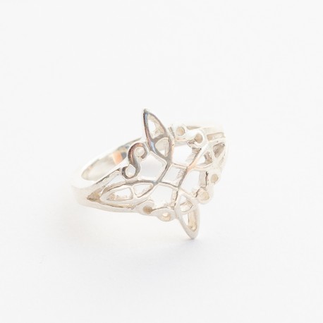 Anillo Nudo de Bruja