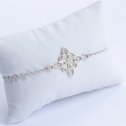 Pulsera Nudo de Bruja Cadena Fina