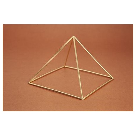 PIRAMIDE VARILLAS MEDIANA
