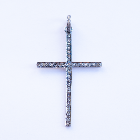 Cruz de Plata de Ley y Brillantes