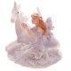 Hada lila brillante floral y figuras de unicornio